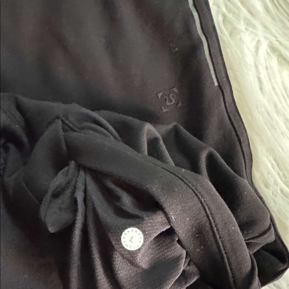 Lululemon men’s sweat pants size L inseam 34 - Picture 9 of 9